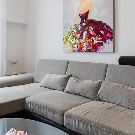 Fairy Of The Seas Apartment Split