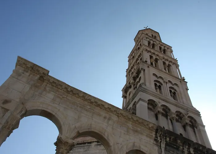 Fairy Of The Seas Split