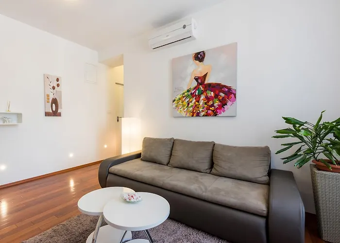 아파트 페어리 오브 시즈 아파트먼트 *