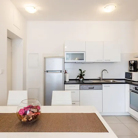 Fairy Of The Seas ספליט